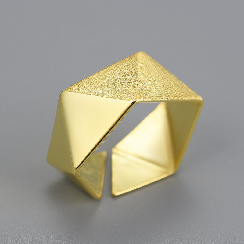 Hexagonal Minimalist Ring