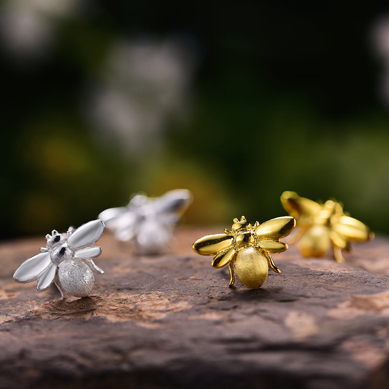 Mini Bee Earring in 925 Silver and 18K Gold